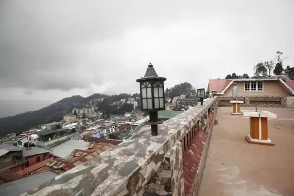 Hotel Valentino Νταρτζίλινγκ Εξωτερικό φωτογραφία
